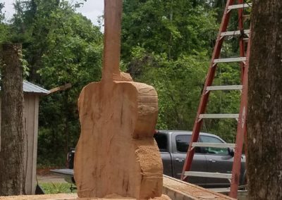 big-oak-wood-guitar-carving